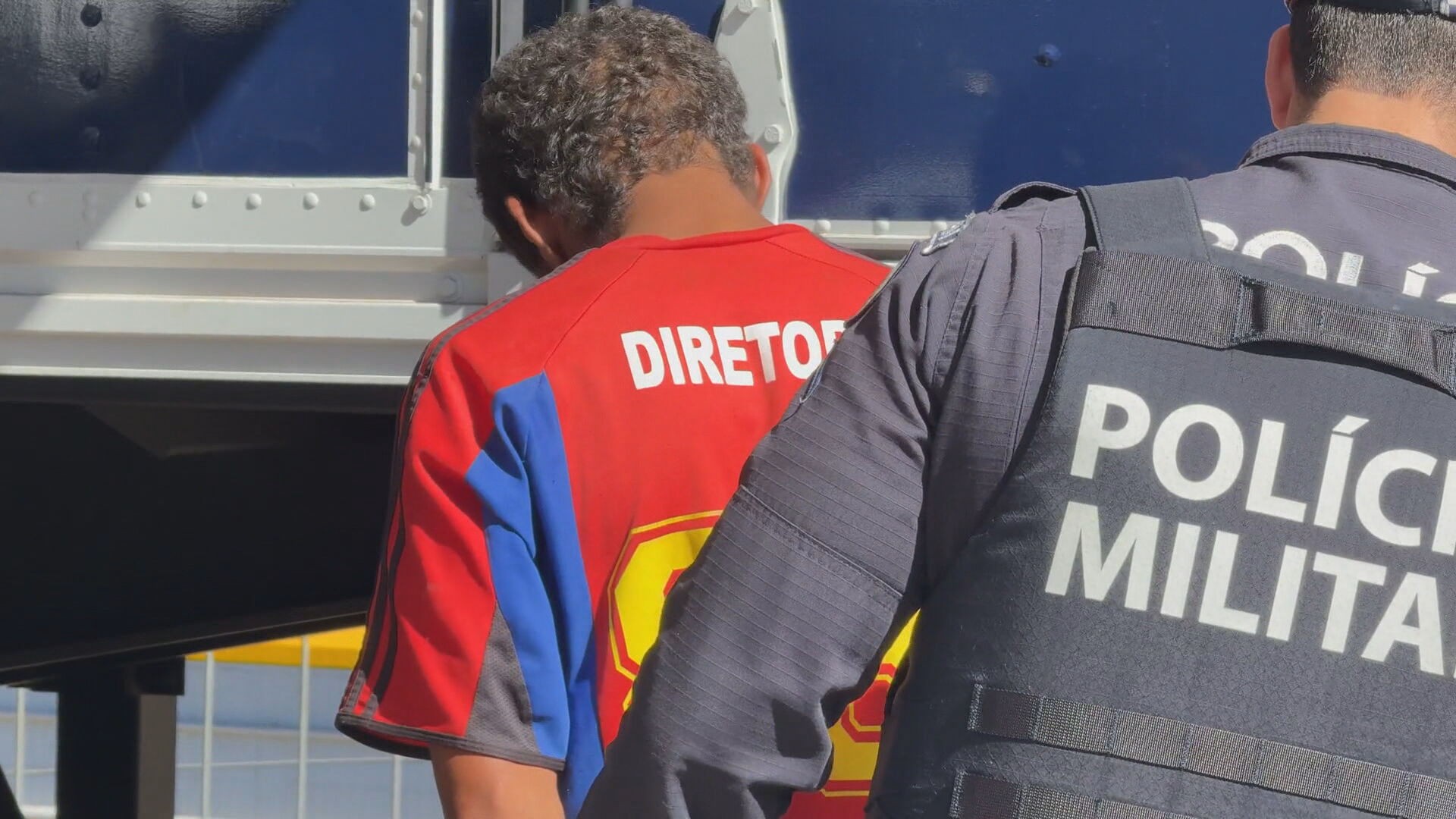 Homem é preso suspeito de assediar mulher dentro de ônibus no DF