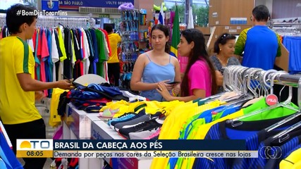 Procura por roupas verdes e amarelas aumenta durante a Copa do Mundo