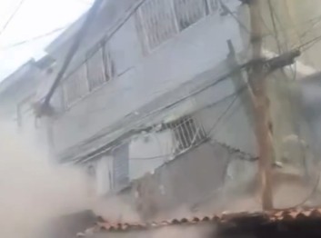 VÍDEO mostra momento em que edifício desaba na Venezuela após terremotos