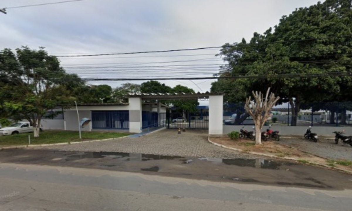 Adolescente é apreendido suspeito de envolvimento em dois homicídios ocorridos em Feira de Santana 