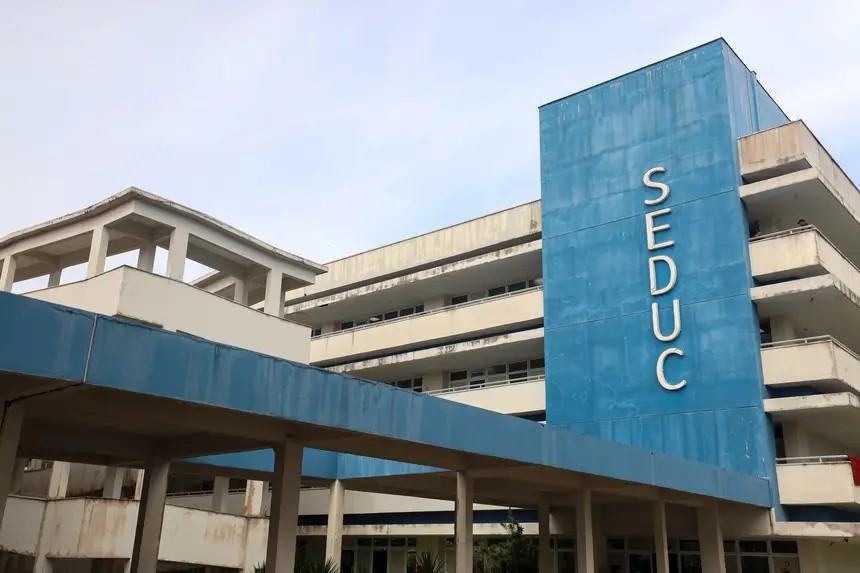 Justiça Federal aplica multa se Governo do Pará não explicar programas de EaD