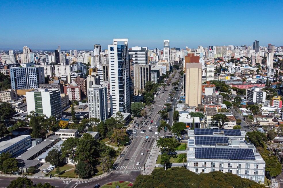 Vista de drone da região central de Curitiba, capital do Paraná — Foto: Roberto Dziura Jr/AEN