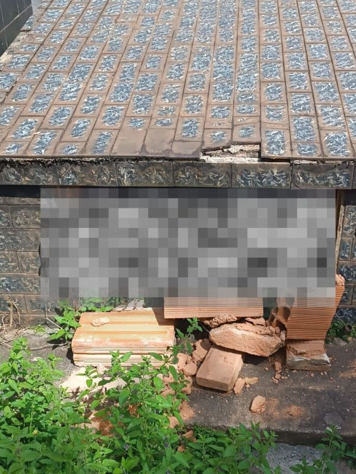 Cemitério em Divinópolis é alvo de vandalismo e tem 11 jazigos violados