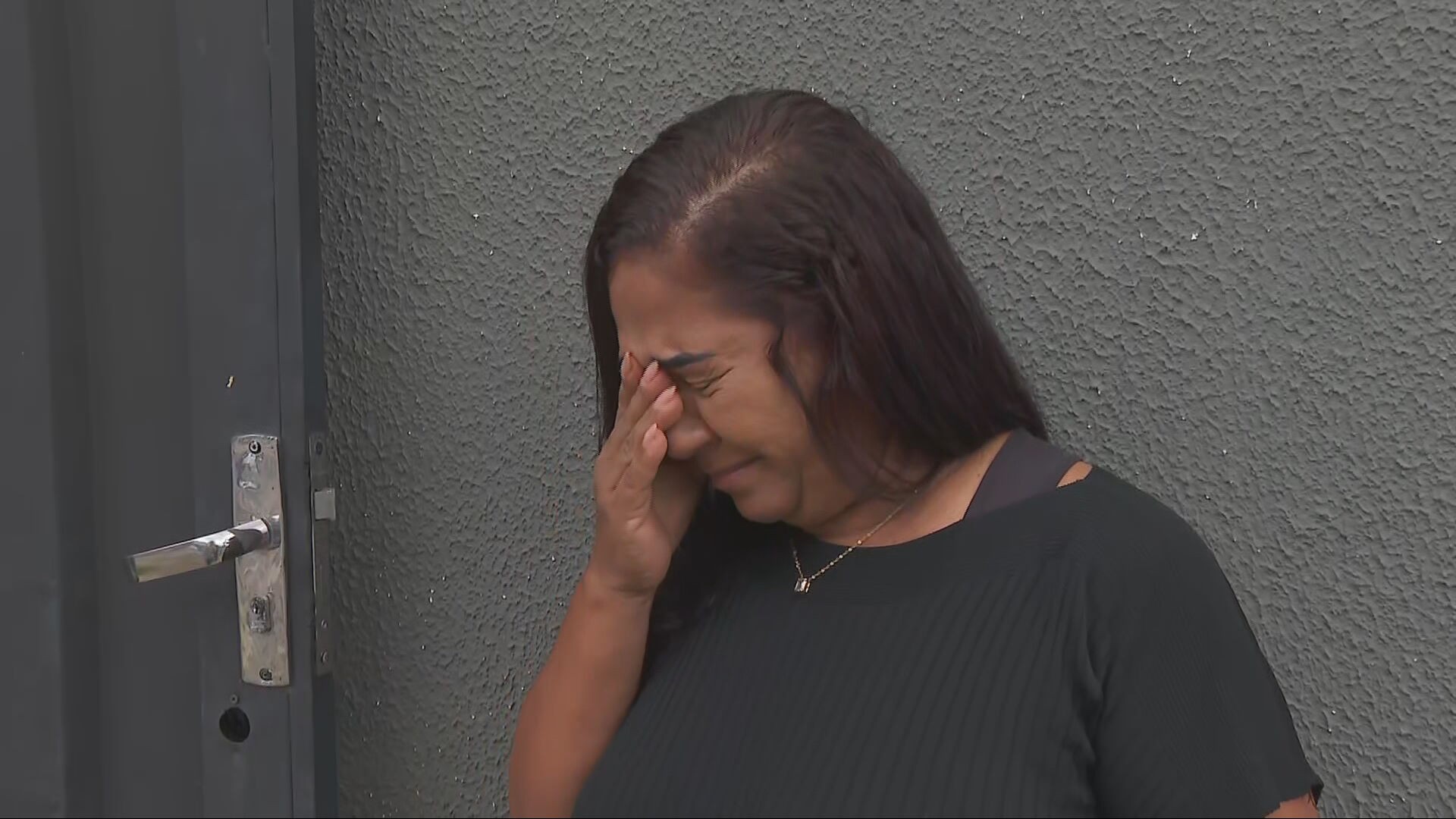 'Ninguém é dono de ninguém, isso precisa parar', diz tia de adolescente morta por ex suspeito de causar chacina 