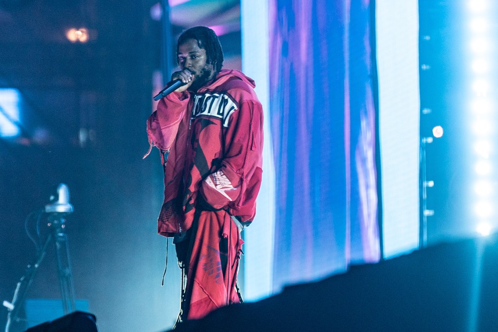 Kendrick Lamar canta em seu show no Lollapalooza 2019 — Foto: Fábio Tito/G1