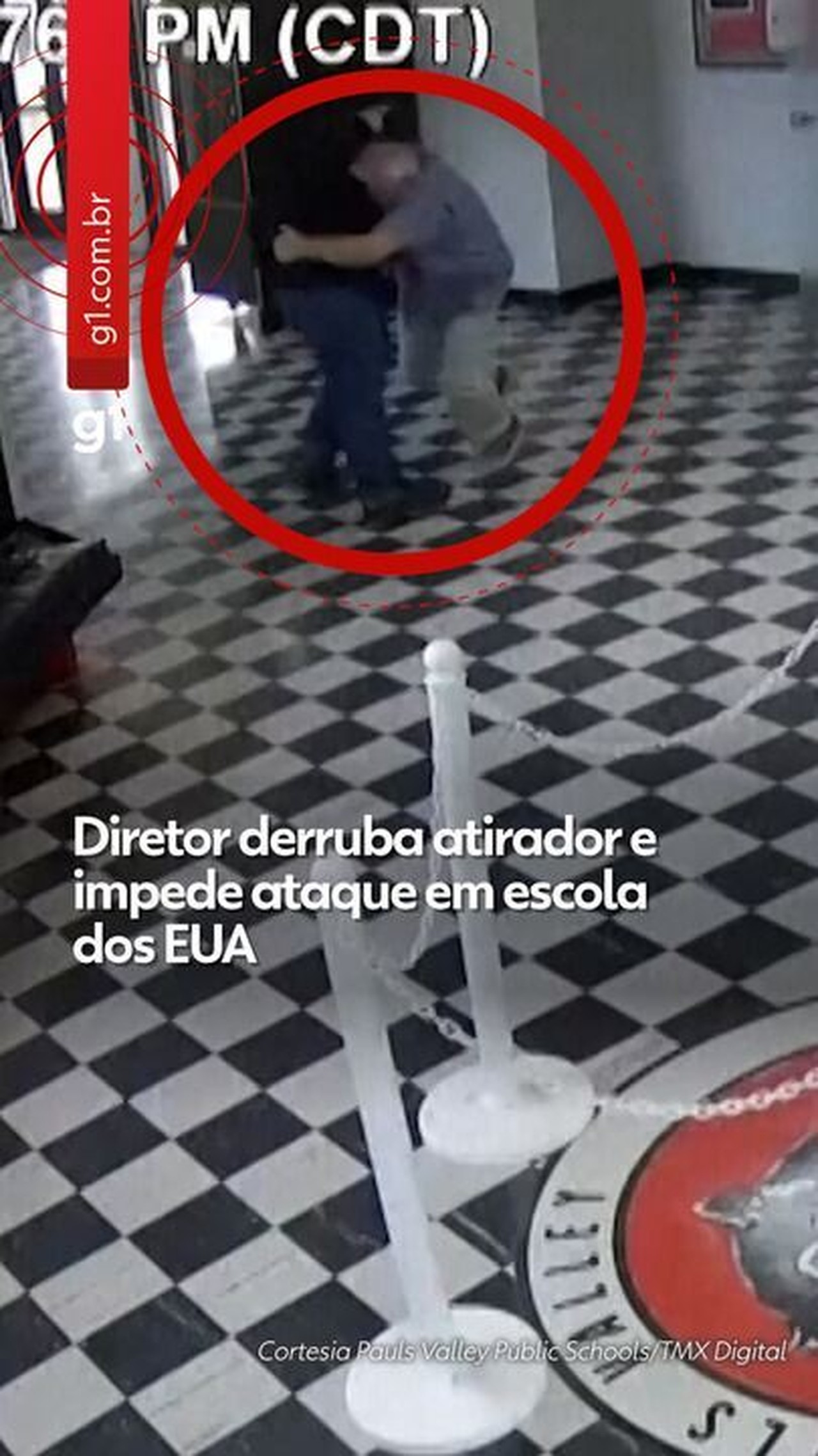 VÍDEO: Diretor derruba atirador e evita ataque em escola dos Estados Unidos