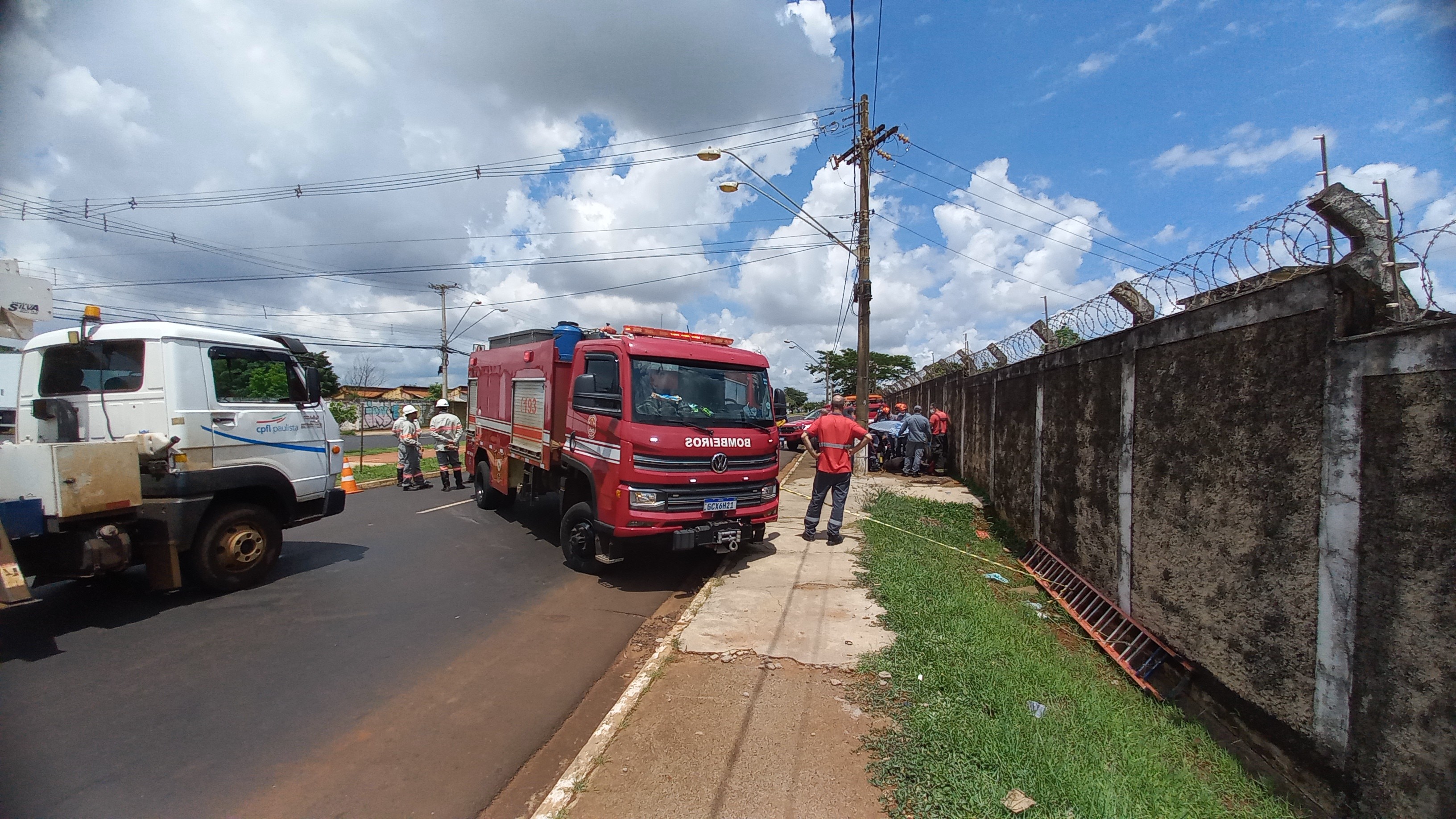 Técnico morre após sofrer descarga elétrica durante reparo em poste em Ribeirão Preto