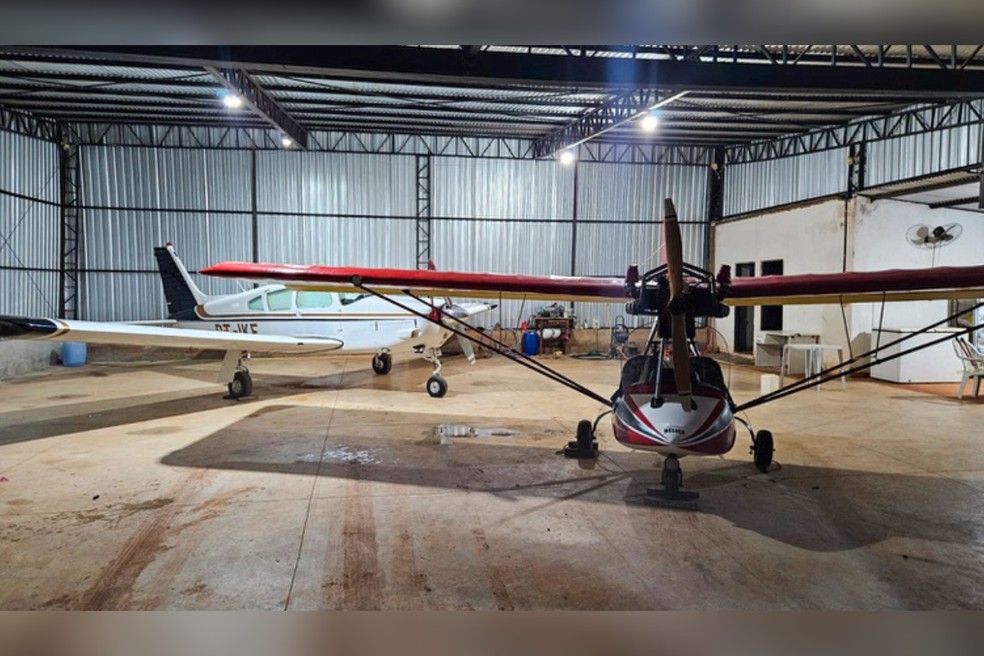 Aviões e pistas clandestinas eram usados no esquema criminoso — Foto: Polícia Federal/Divulgação