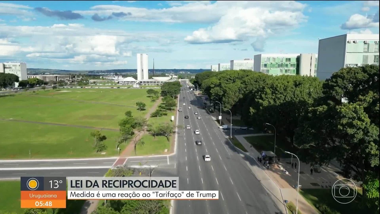 Dólar opera em queda, atento ao avanço das discussões no Brasil sobre o tarifaço de Trump