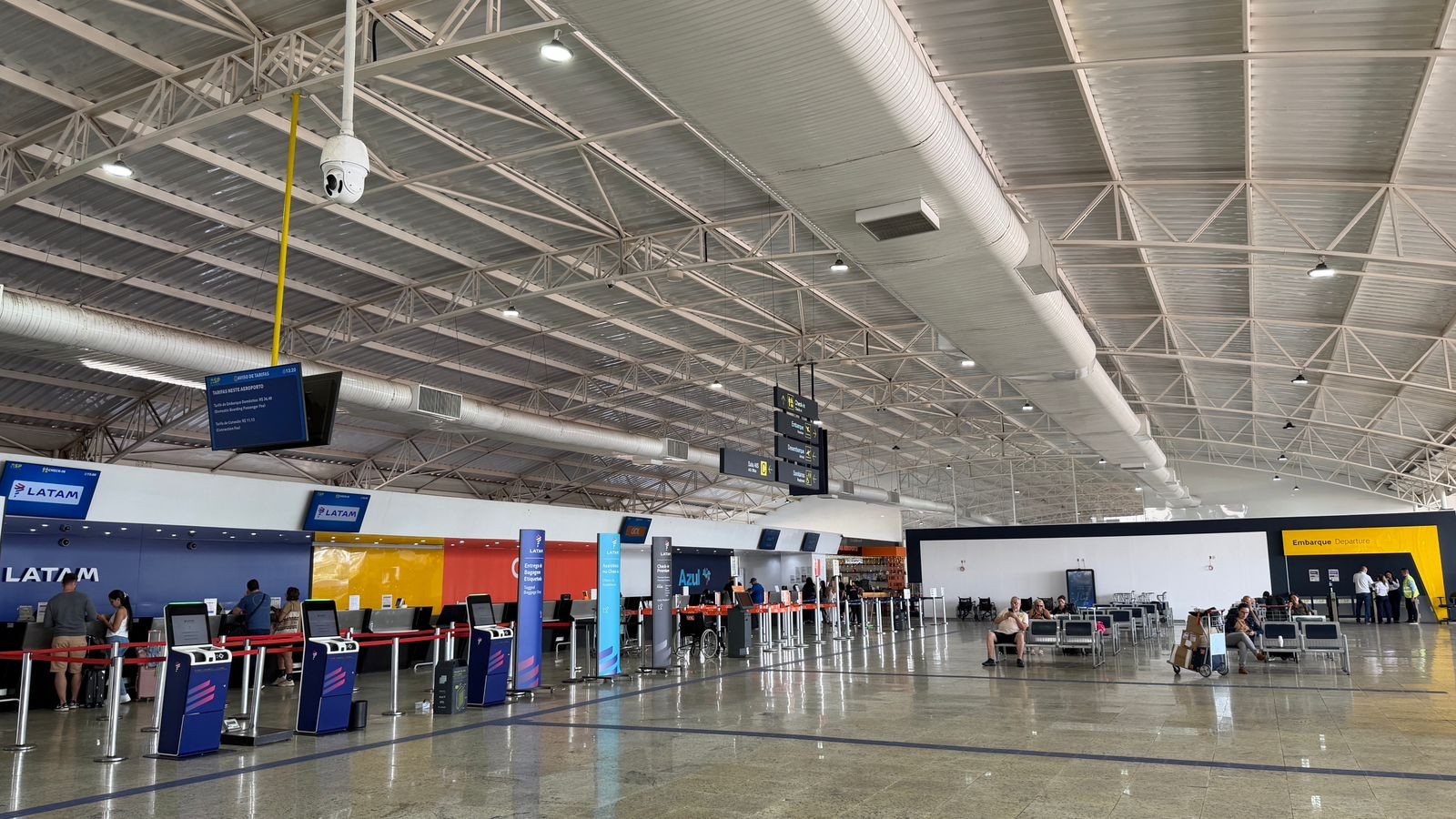 Pane geral no controle de tráfego aéreo na região metropolitana causa atrasos e cancelamento de voos em aeroporto no interior de SP