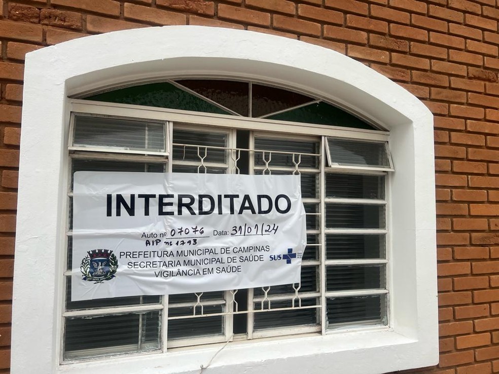 Casa de repouso clandestina foi interditada pela Vigilância Sanitária de Campinas (SP) nesta quarta-feira (31) — Foto: Vigilância Sanitária