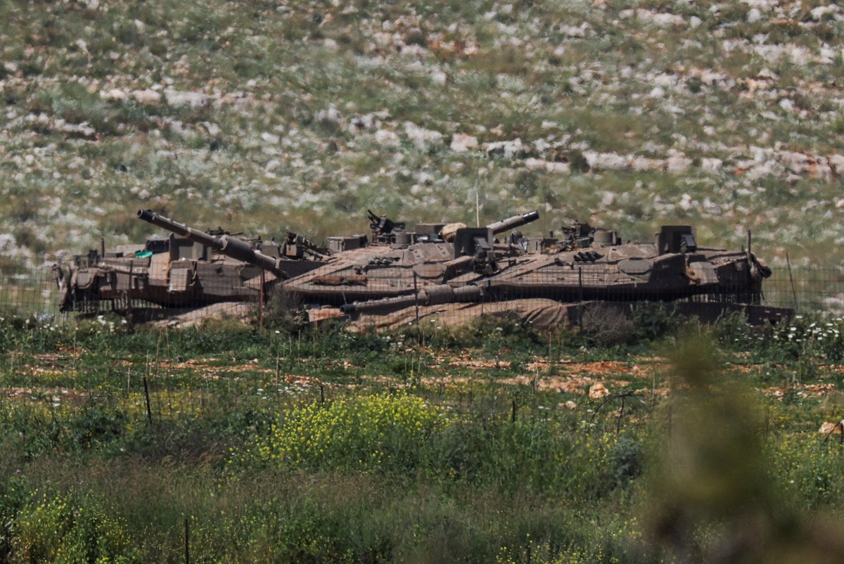 Novas negociações entre EUA e Irã podem ocorrer no Paquistão neste fim de semana; JD Vance não deve participar