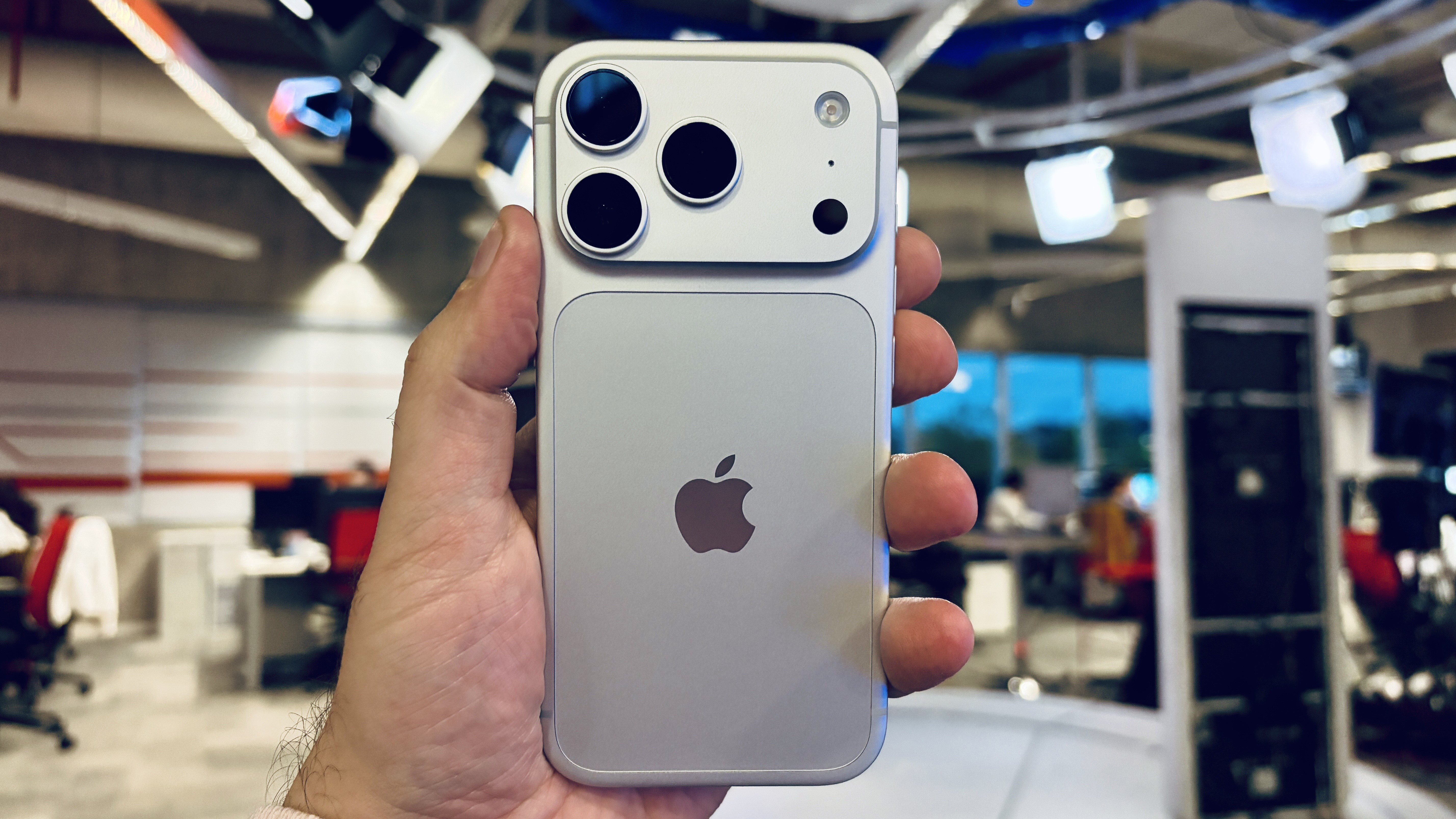 iPhone 18 Pro: como é usar novo celular que custa de R$ 12 mil a R$ 21 mil? Veja primeiras impressões