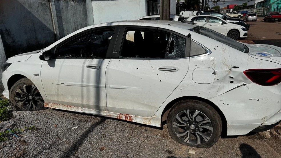 Carro envolvido na ocorrência em que 7 pessoas morreram no Amapá — Foto: internet