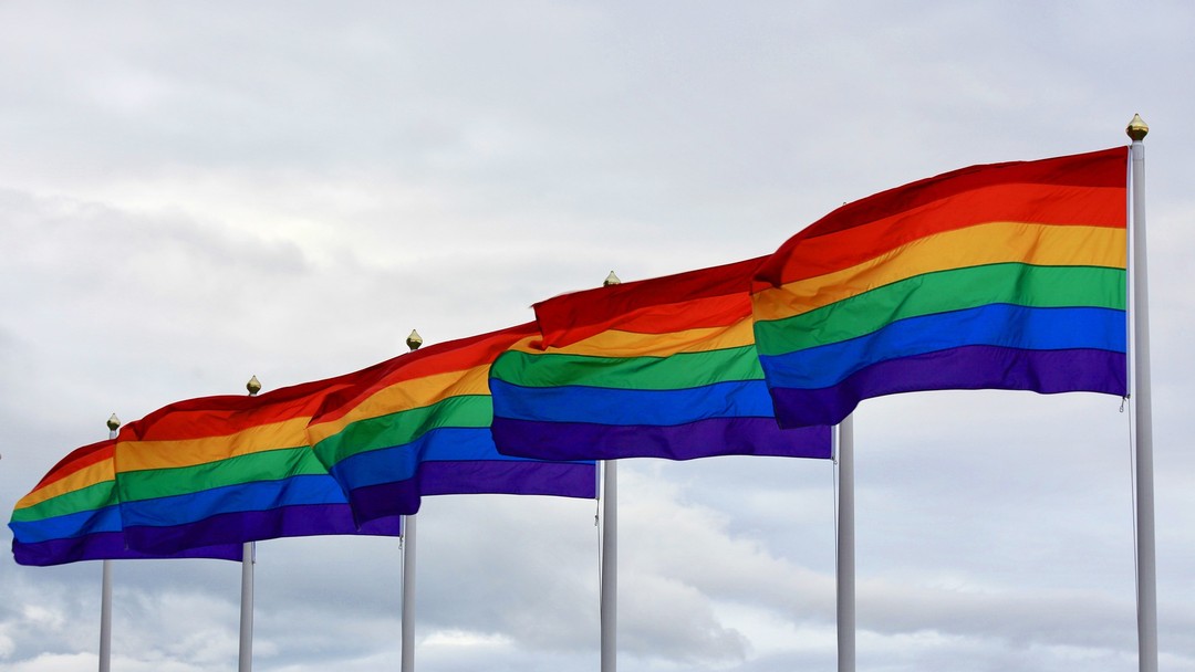 Desafios financeiros são maiores para o grupo LGBTQIA+