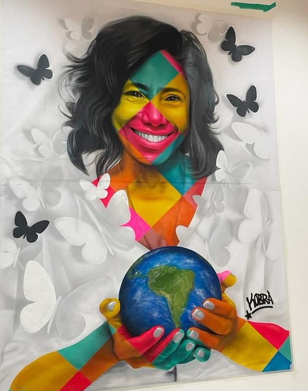 Com 4 metros de altura e 3 metros de largura, o mural foi doado pelo artista ao município do Rio. — Foto: Divulgação/Prefeitura do Rio