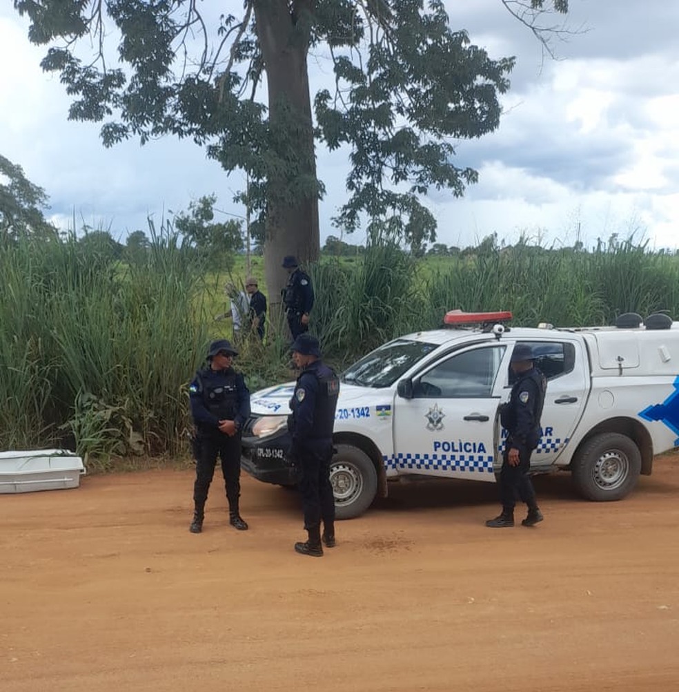 Corpo é encontrado decapitado e carbonizado em zona rural de Buritis, RO |  G1