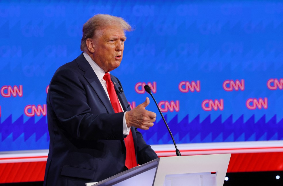 Trump em debate nos EUA — Foto: Brian Snyder/Reuters