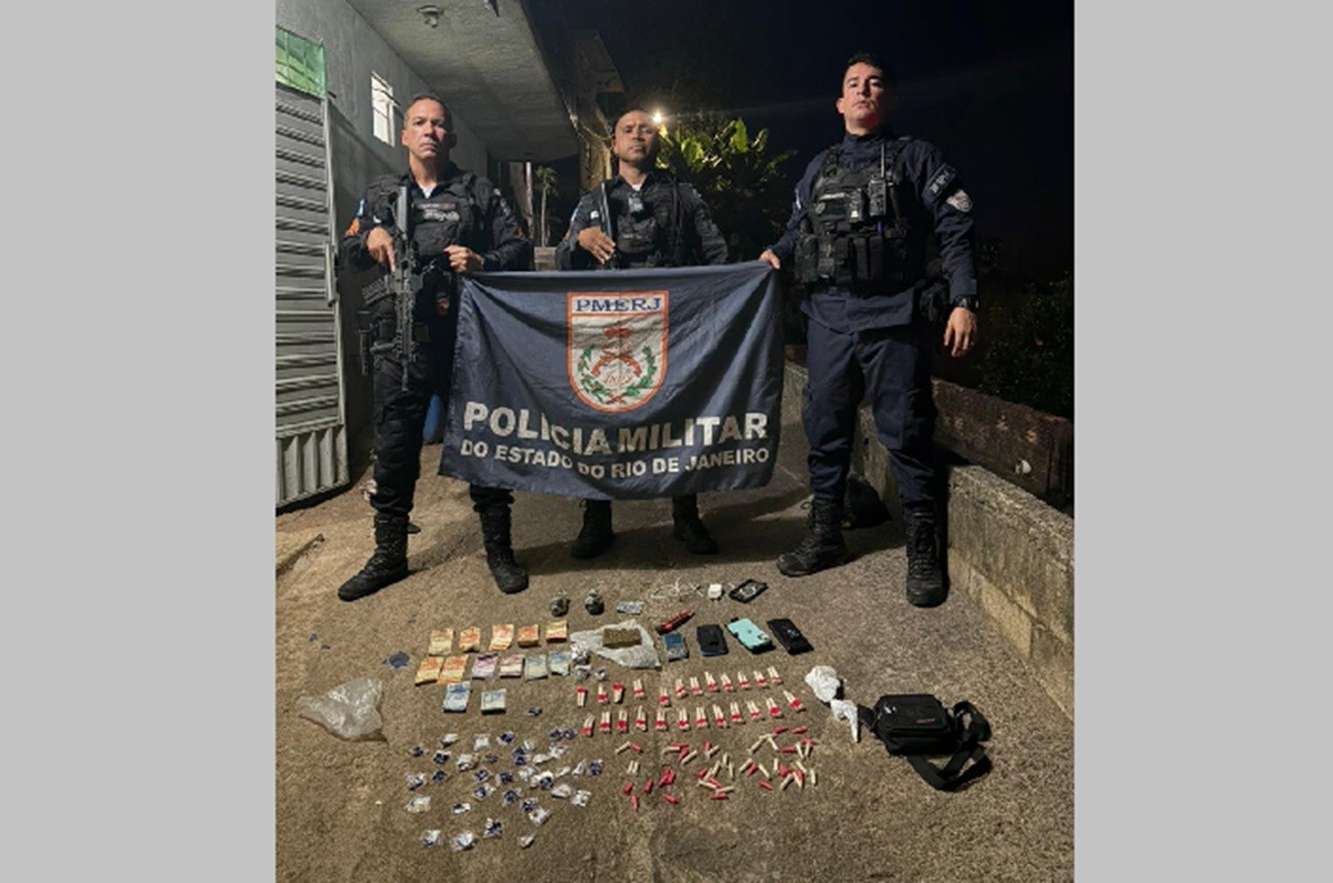 Granadas e drogas são apreendidas em casa invadida em Pádua; suspeitos seguem foragidos