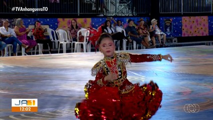 Veja como foi a segunda noite do Arraiá da Capital