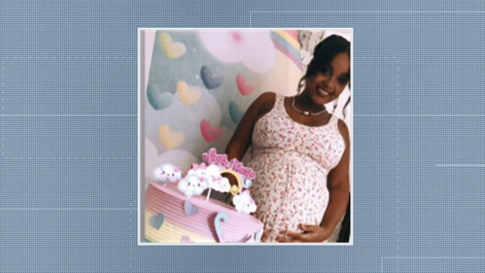 Bebê morre na barriga da mãe antes de parto e família denuncia negligência em troca de plantão de médicos em maternidade na Bahia — Foto: Arquivo pessoal