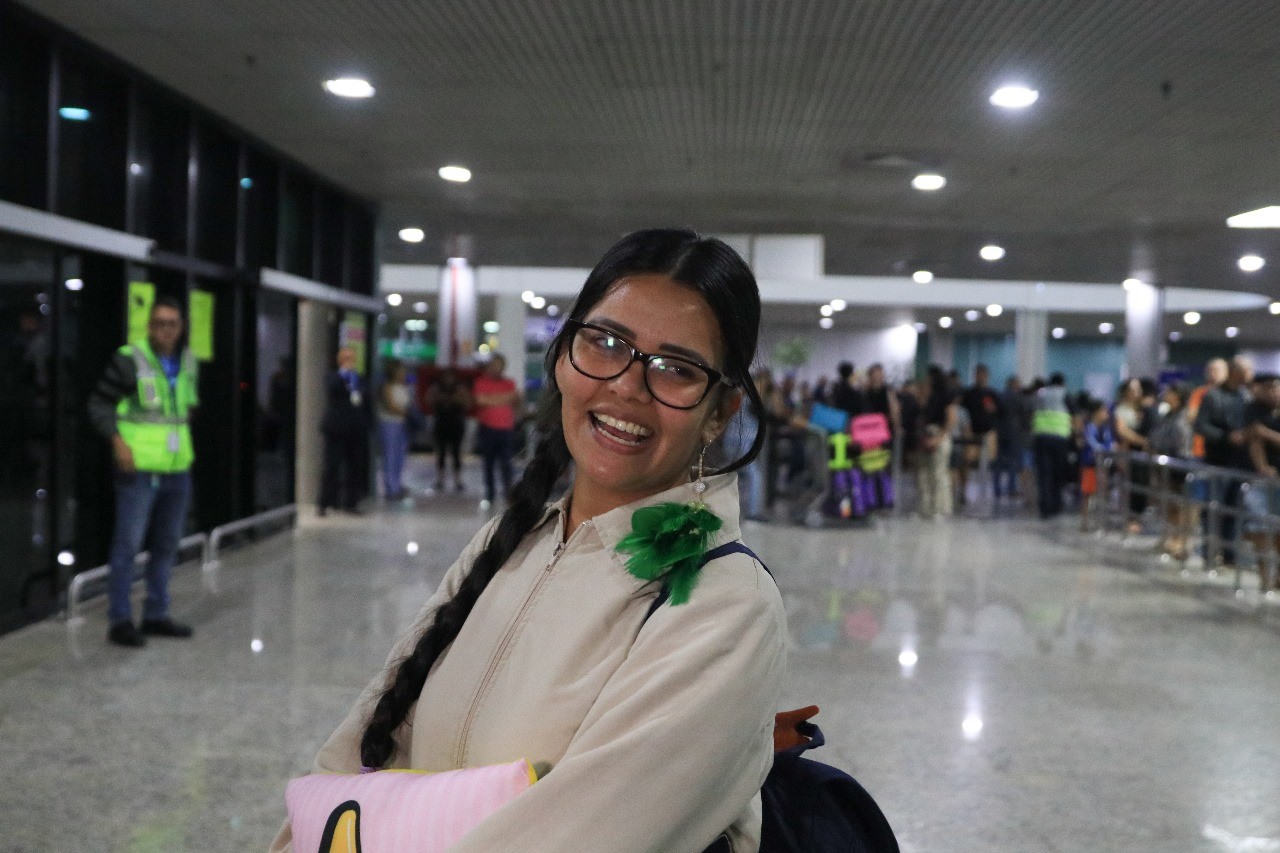 'Graças a Deus estamos em casa e perto da família', diz amazonense resgatada do Rio Grande do Sul