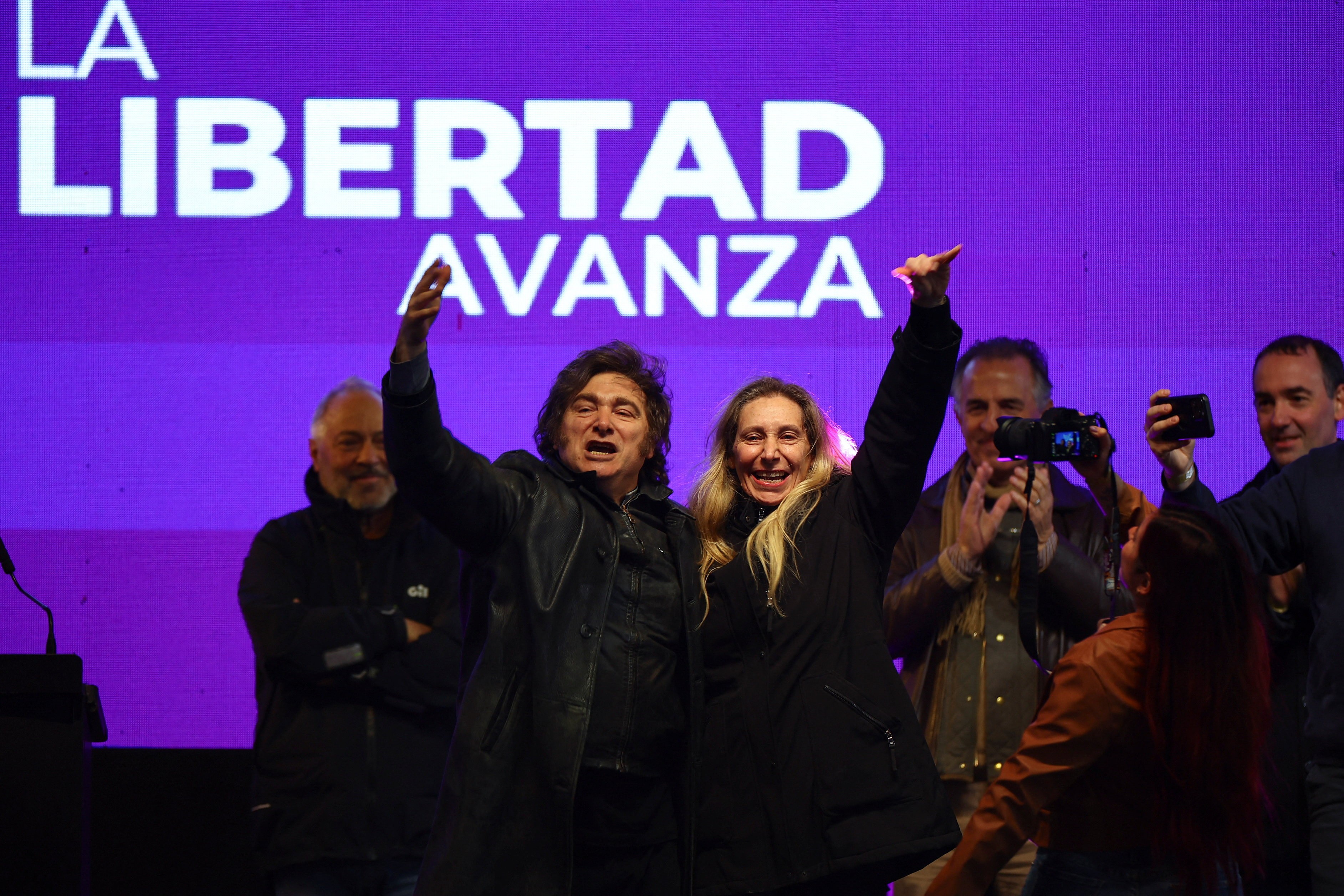 Milei enfrenta teste nas urnas em eleições de Buenos Aires neste domingo em meio a escândalo envolvendo irmã
