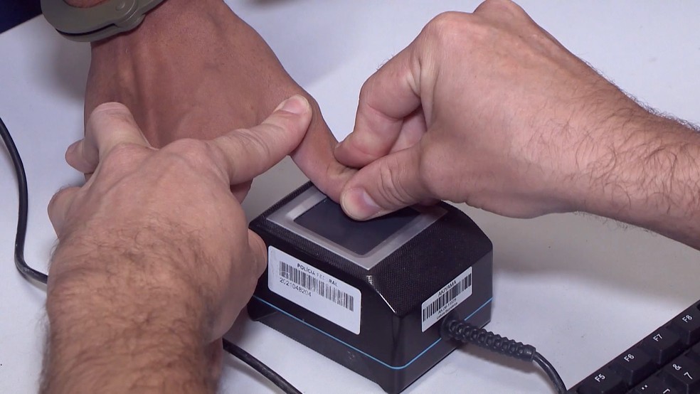Cadastramento e comparação biométrica de presos no Espírito Santo ajudam a resolver crimes sem autoria. — Foto: TV Gazeta