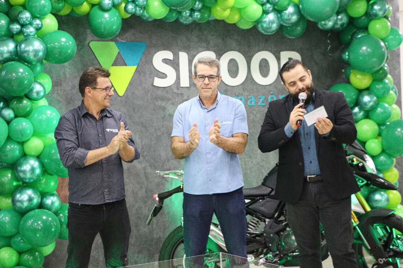 Sicoob Amazônia celebra sucesso da campanha com sorteio emocionante em Rondônia