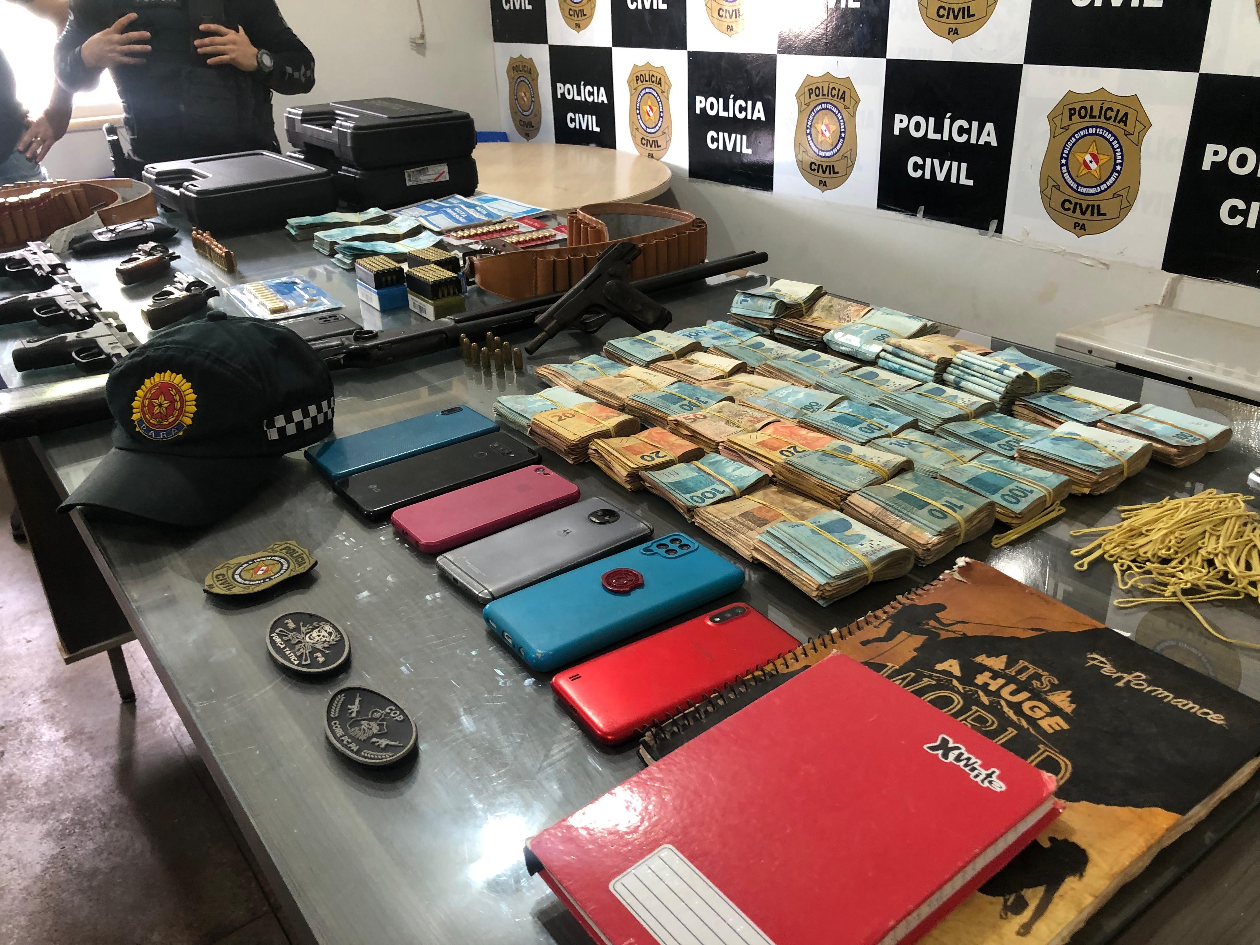Polícia apreende armas e grande quantia em dinheiro em Santarém; PM da reserva e empresário foram presos