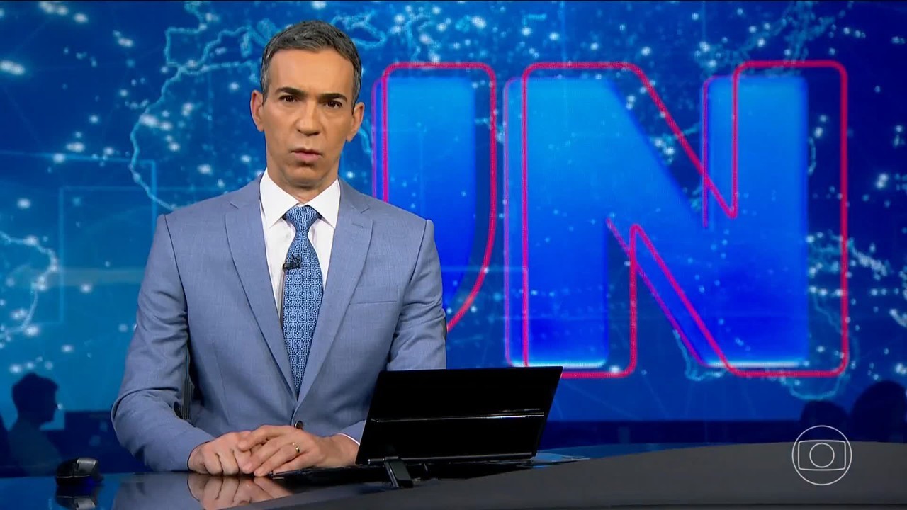 Bolsonaro passou mal e teve queda durante a noite, diz Michelle