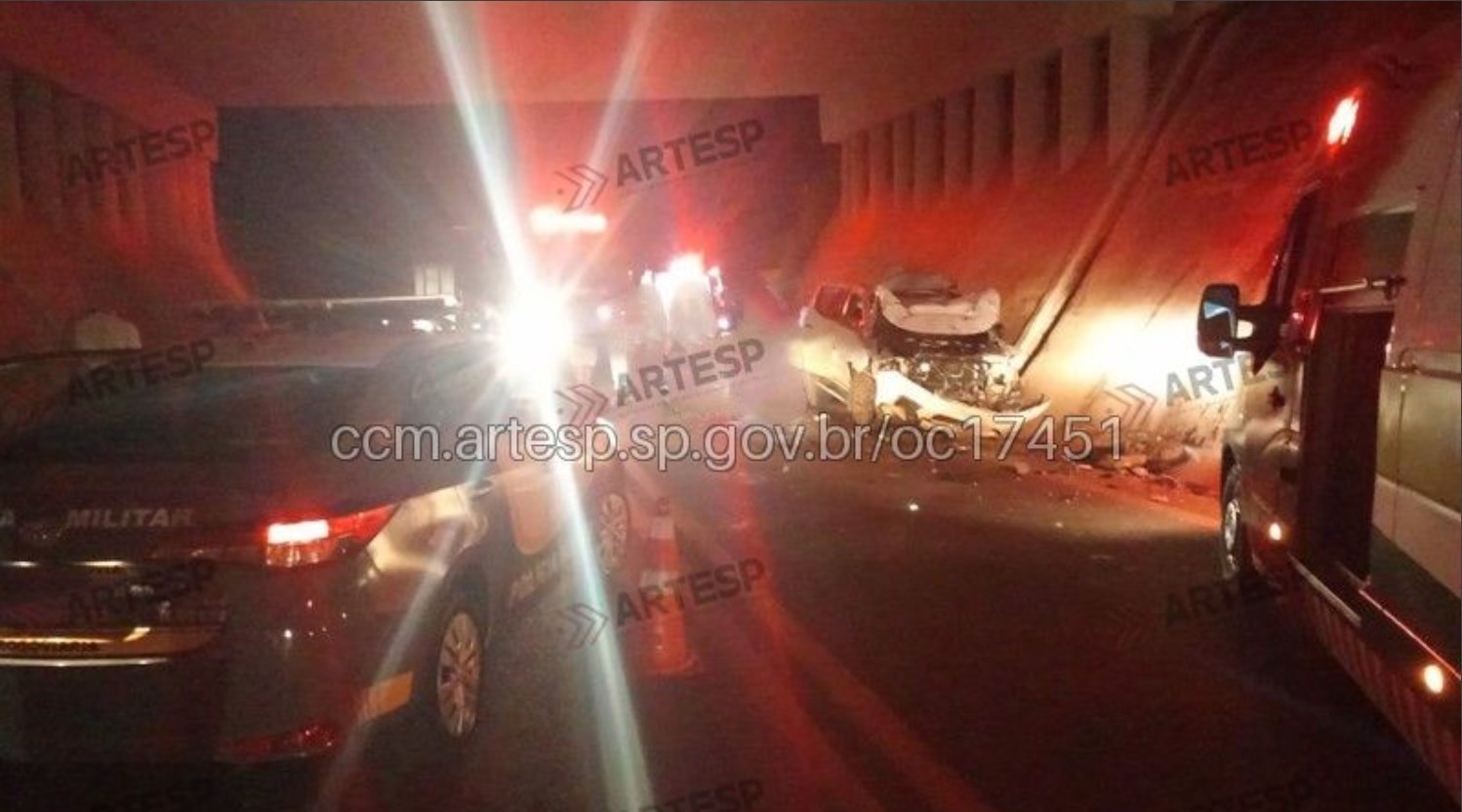 Homem morre após carro cair de viaduto em rodovia de Barretos