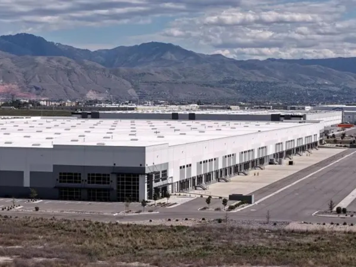 A francesa de 86 anos presa pelo ICE após se mudar para os EUA para se casar com paixão antiga