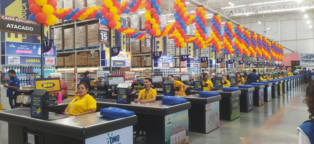 Novo supermercado no Bairro Tibery gera mais de 130 novas vagas de trabalho em Uberlândia 
