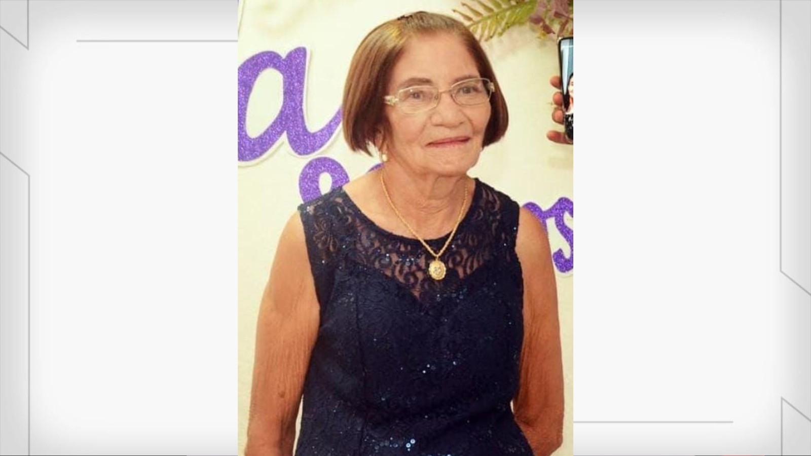 Idosa morre ao ser atropelada por ônibus enquanto varria calçada de casa no Sul do Piauí