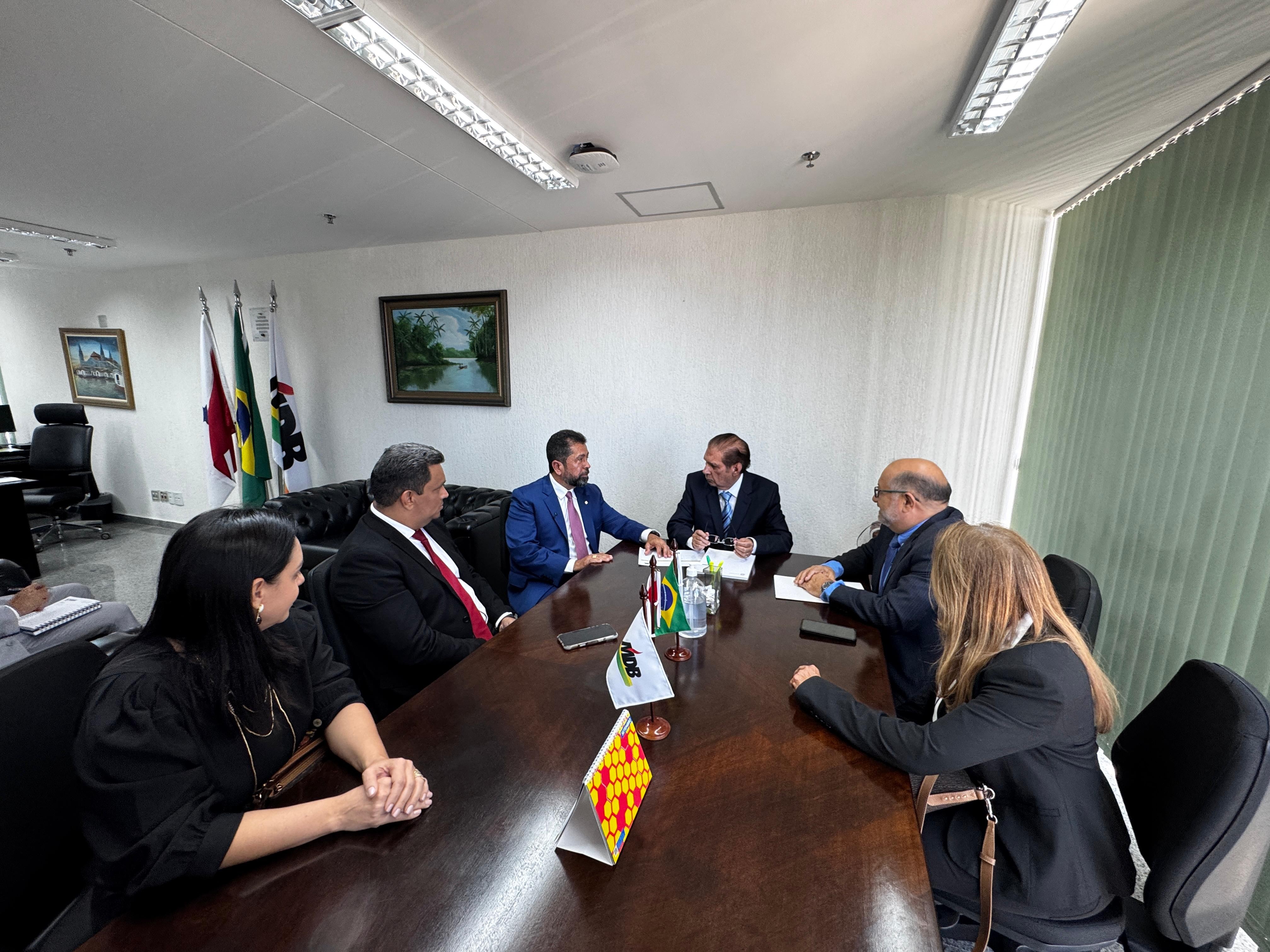 Senador Jader Barbalho destina emenda de R$ 5 milhões para construção do Centro de Prevenção do Hospital de Amor em Santarém