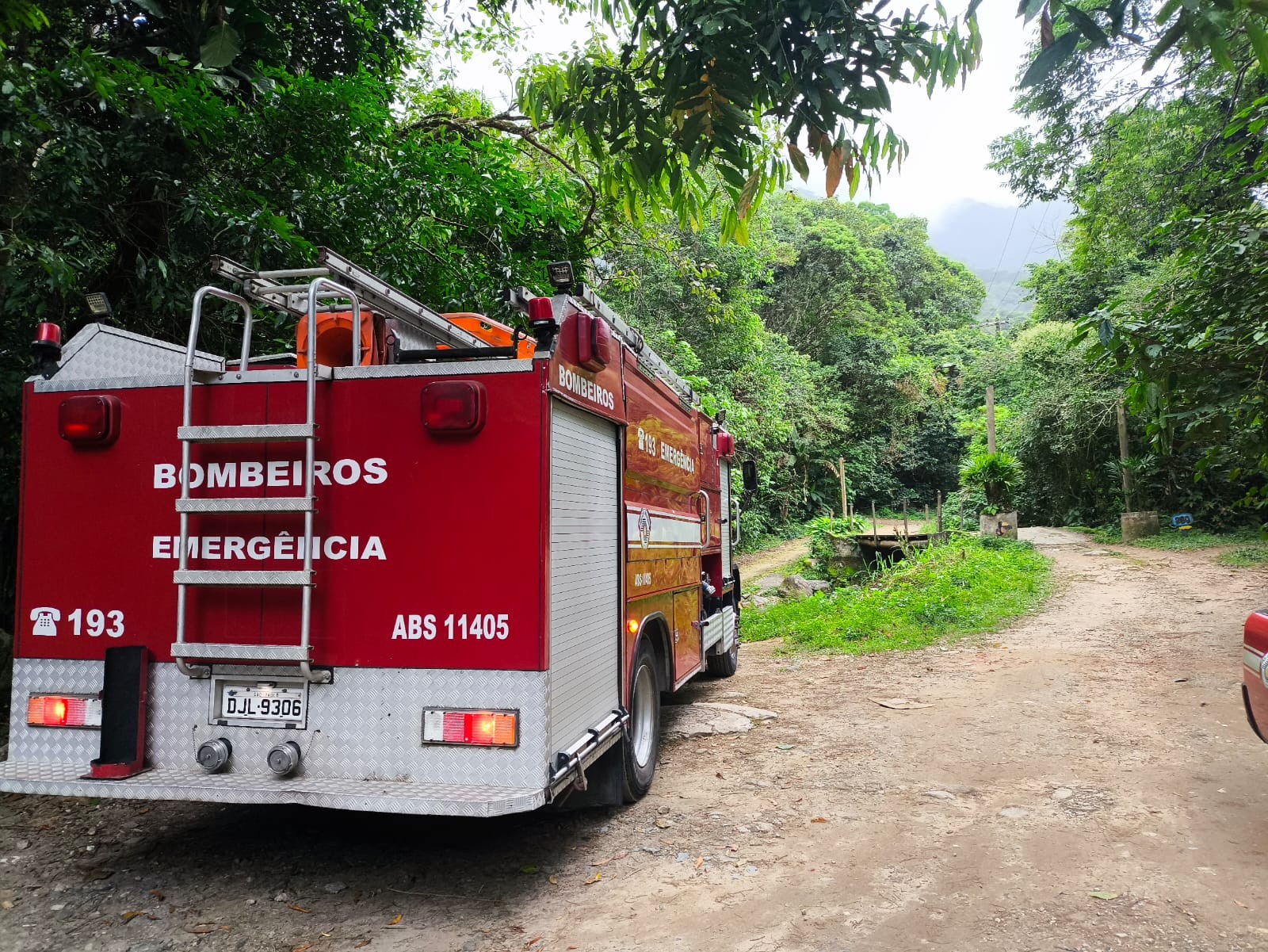 Homem é encontrado morto em cachoeira de Maresias, em São Sebastião