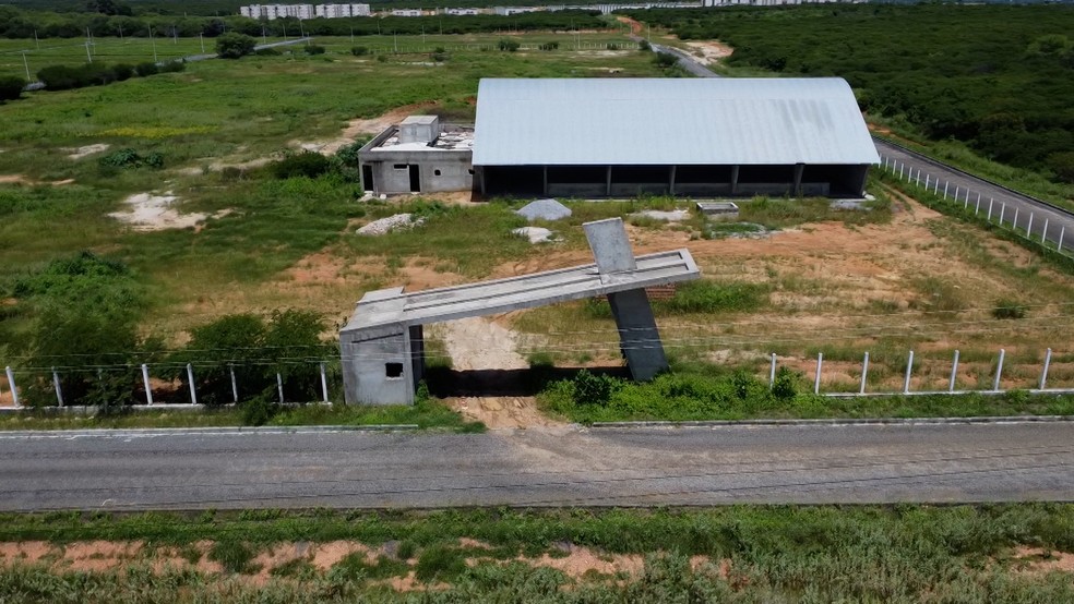 Vila Olímpica nunca foi concluída e agora precisa de R$ 2,9 milhões — Foto: TV Cabo Branco/Reprodução