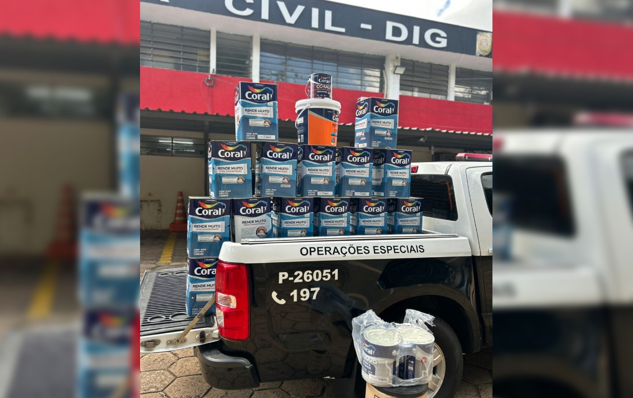 Funcionários são suspeitos de desviar R$ 100 mil em tintas de dentro de empresa em Botucatu