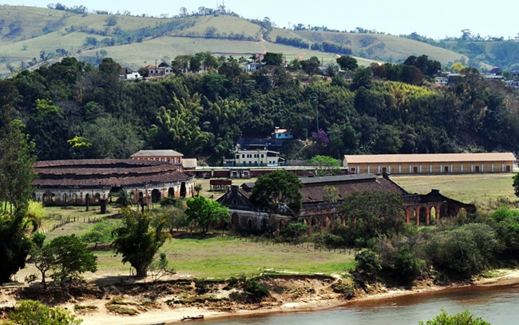 Rotunda ferroviária tombada pelo Iepha será recuperada após 40 anos em MG