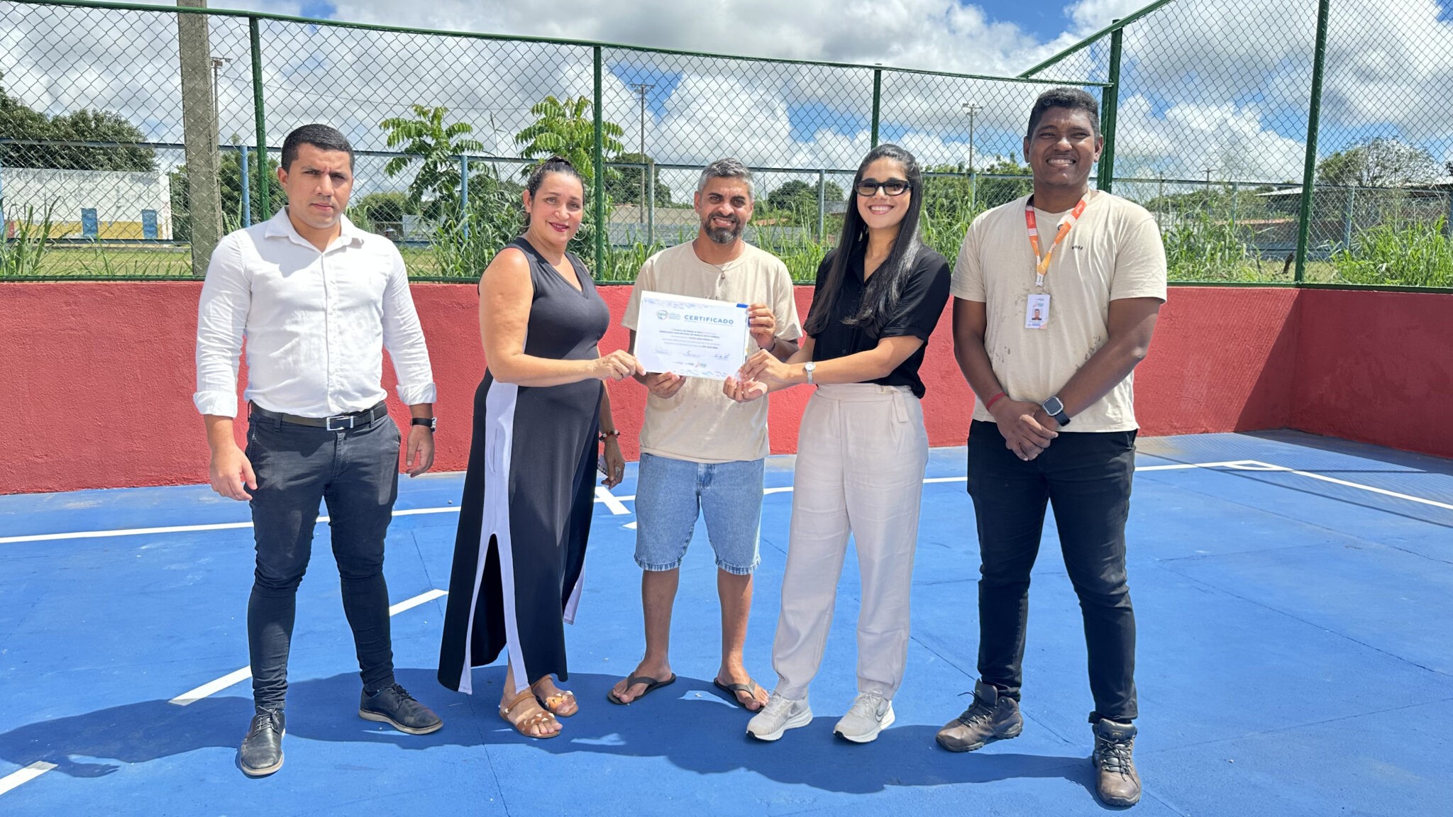OPA: Quadra revitalizada fortalece esporte e convivência no Parque Anita Ferraz