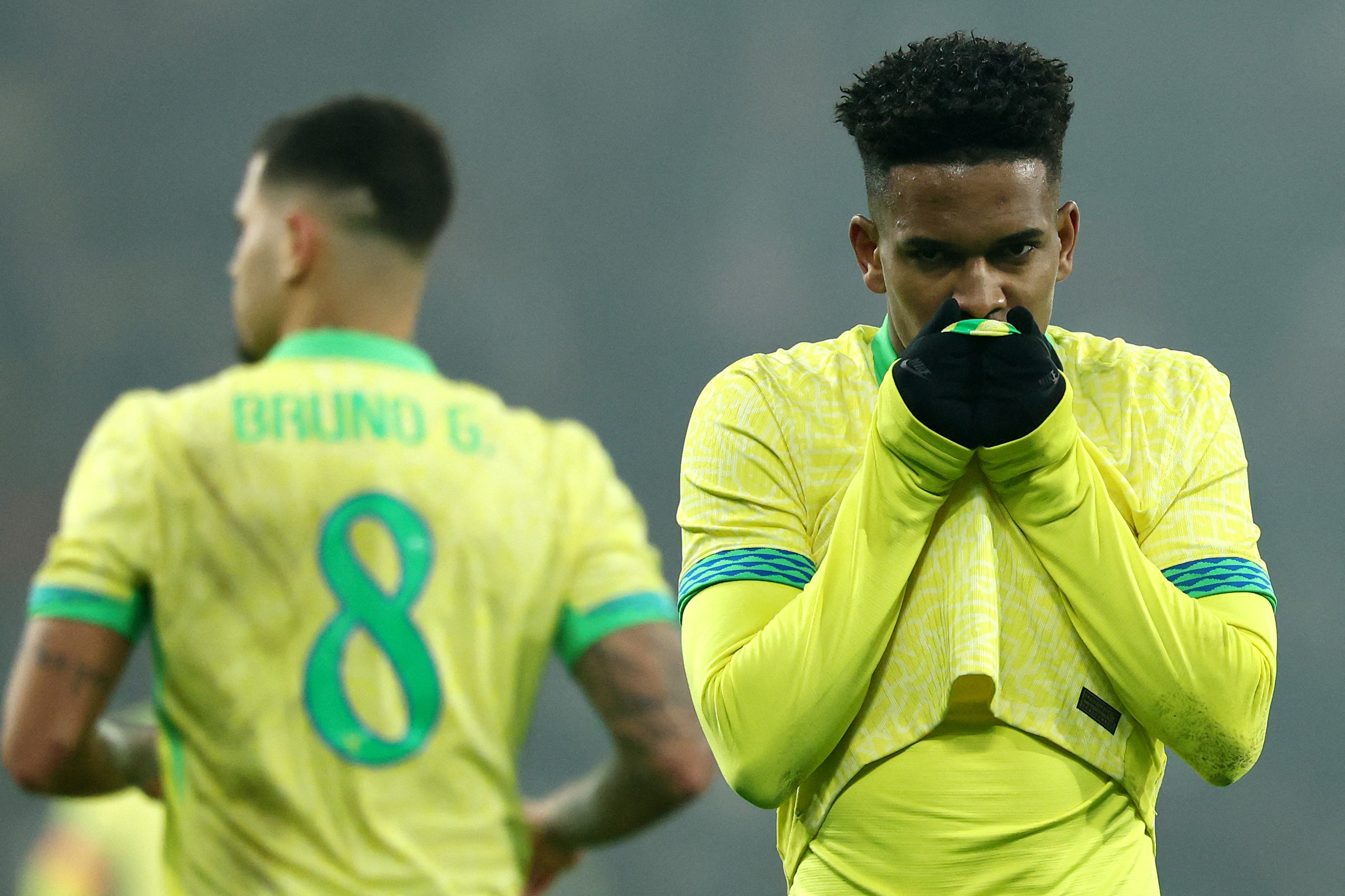 Lesão grau 4: entenda problema que pode deixar Estêvão fora da Copa do Mundo