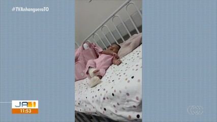 Recém-nascida tem necrose no pé após possível erro na aplicação de medicação, diz família