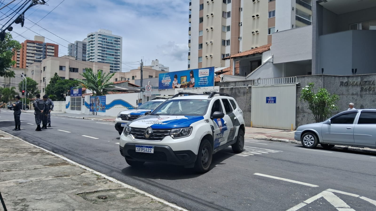 Rua é interditada devido ameaça de bombas em Vila Velha, ES