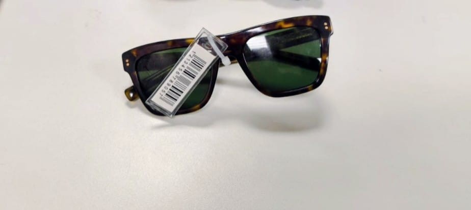 Mulher é presa por suposto furto de óculos no Aeroporto Zumbi dos Palmares; VÍDEO