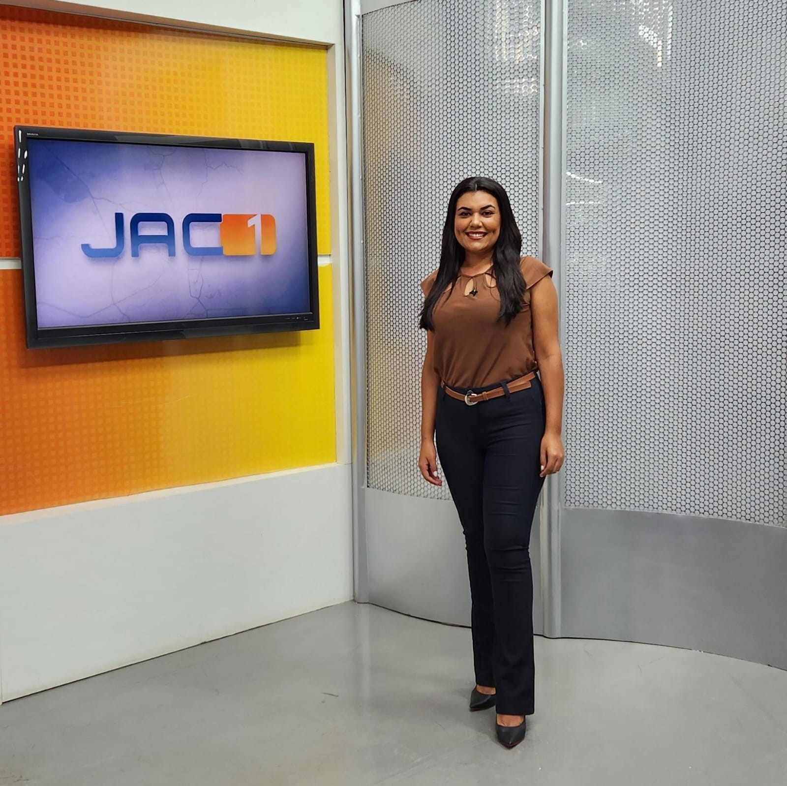 AO VIVO: Assista ao JAC1 com Melícia Moura