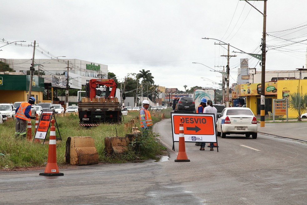 Motoristas devem se atentar s mudanas no trecho de obra do BRT  Foto: Prefeitura de Vrzea Grande
