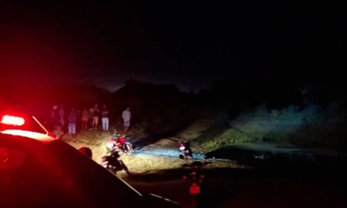 Homem é encontrado morto dentro de lagoa após desaparecer no interior da Bahia