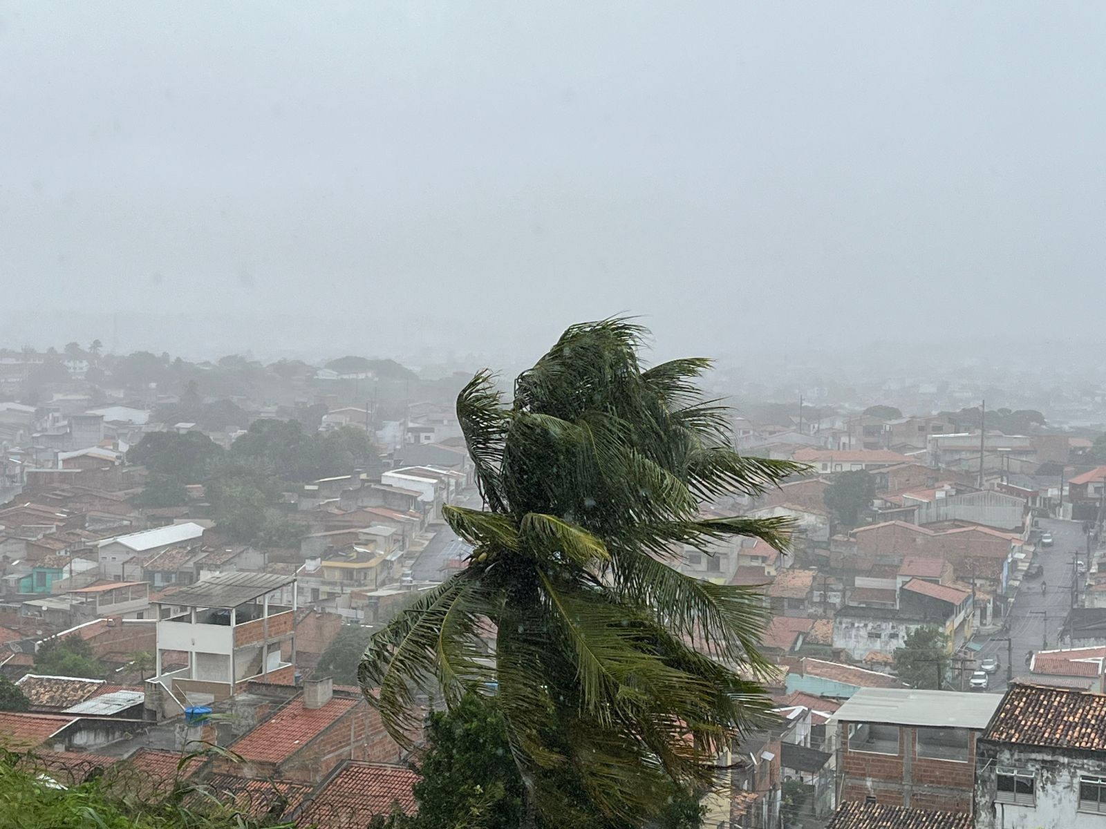 Sergipe tem alerta de chuvas moderadas a intensas para as próximas 72 horas 