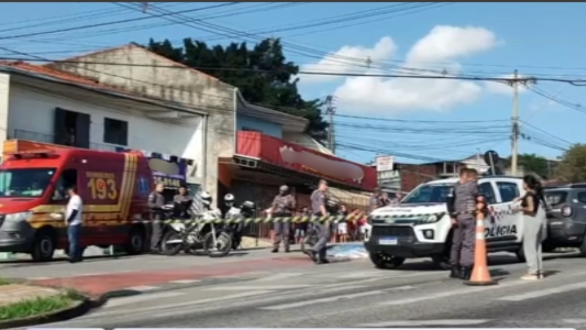 Dupla em moto roubada é baleada em confronto com a PM na zona norte de Sorocaba; um suspeito morreu